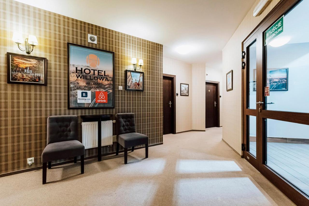 Hotel Willanova ลูบลิน ภายนอก รูปภาพ