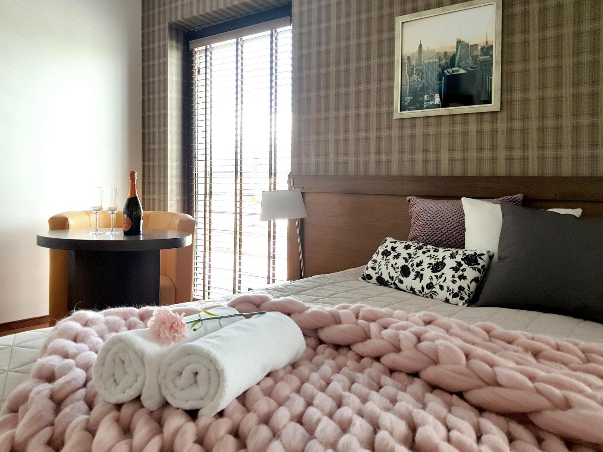 Hotel Willanova ลูบลิน ภายนอก รูปภาพ